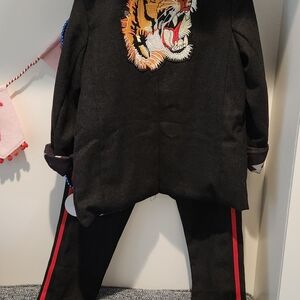 Lola and the Boys suit